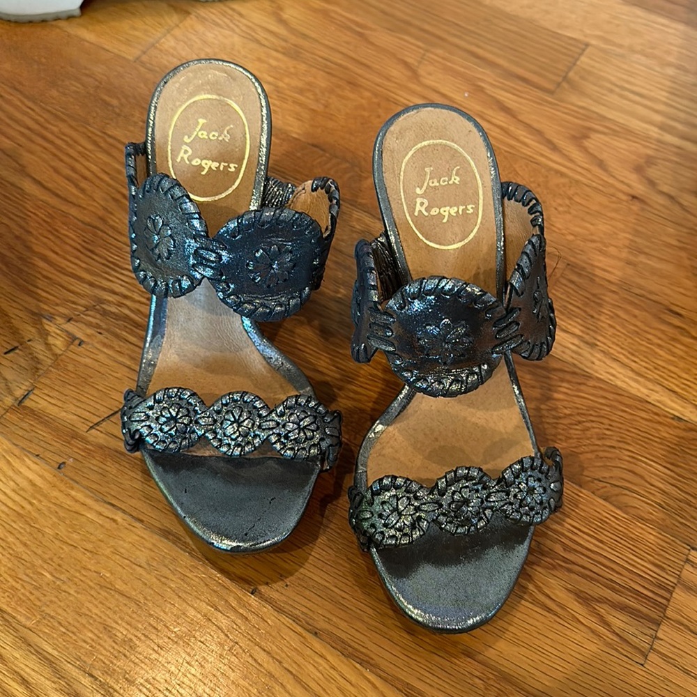 Jack Rogers Never been worn outside! Size 5